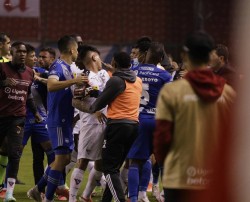 Modifican sanciones para jugadores de Emelec y Liga de Quito